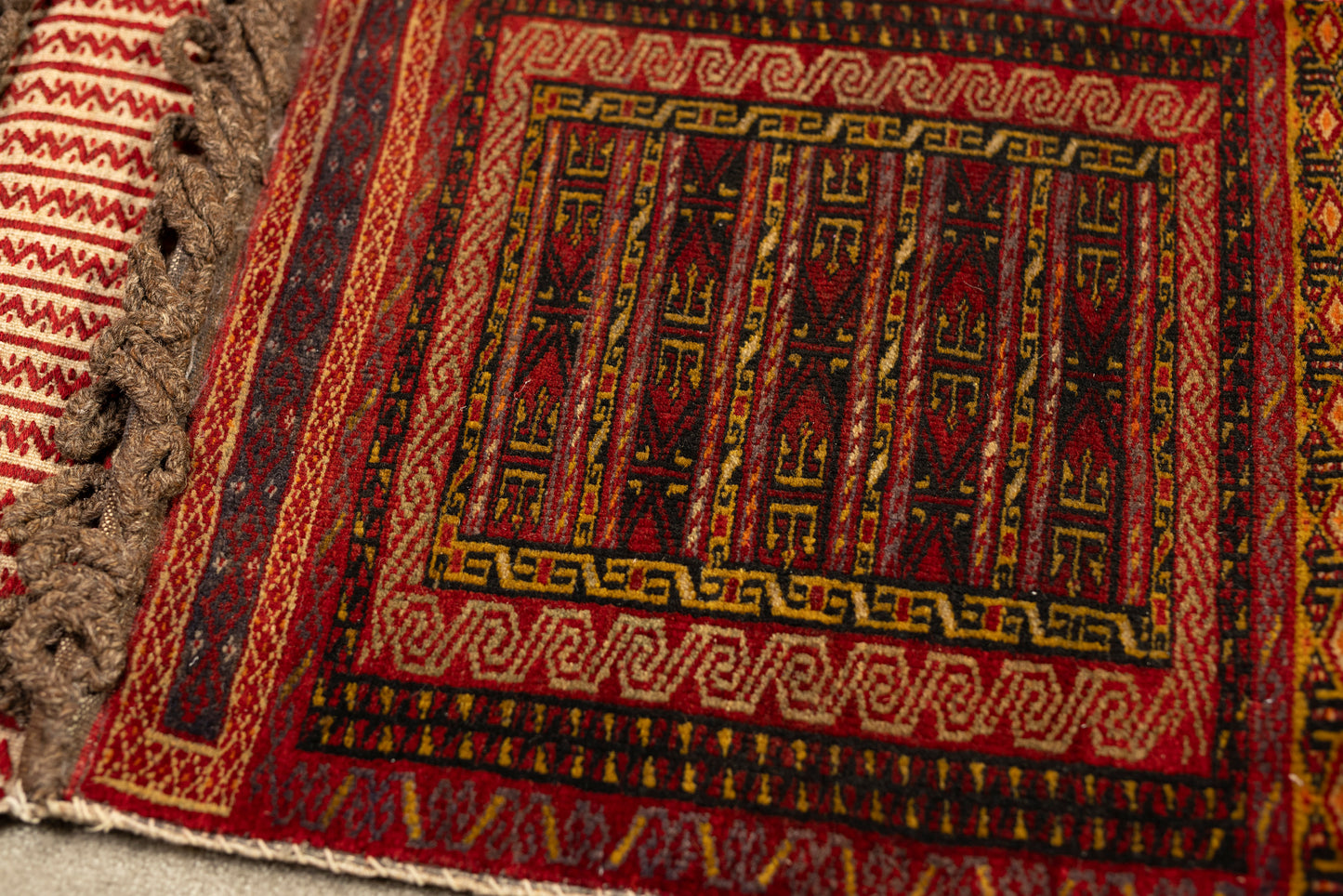 Tas Afghaan