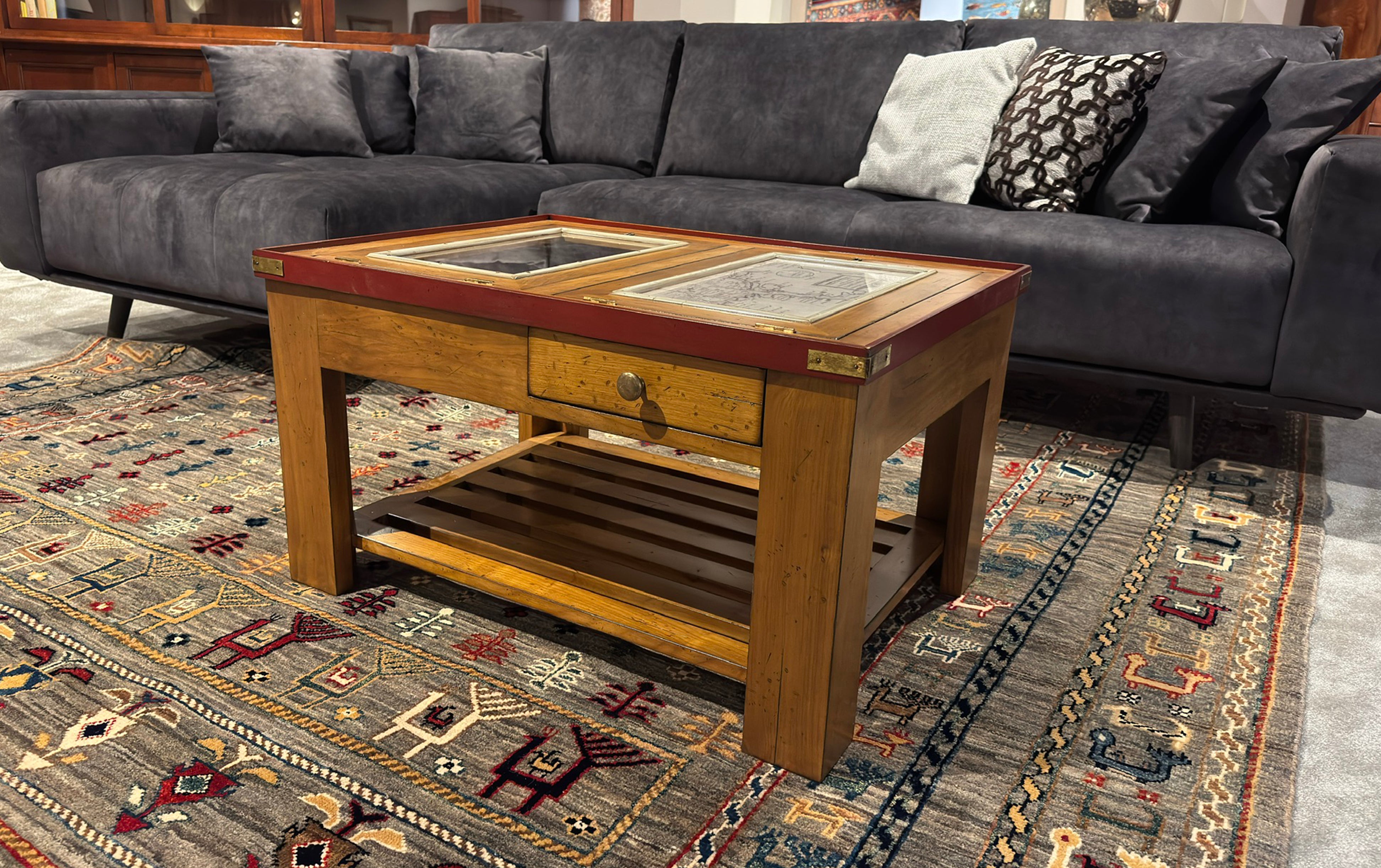 Explorer Small coffee table – Smellink Interiors