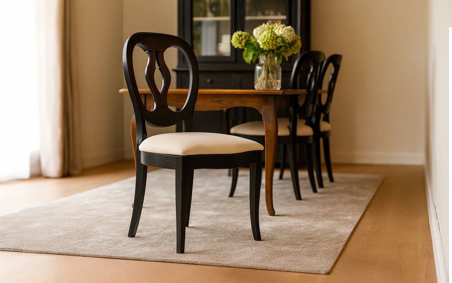 Dining chair Avril – Smellink Interiors