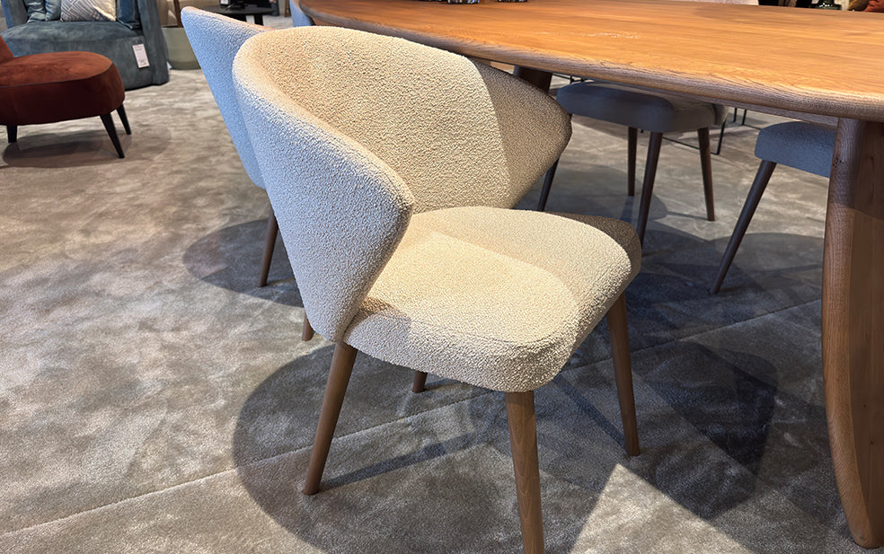 Eettafel Bali + 6 Popsy stoelen